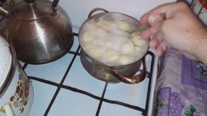 Как сварить пельмени чтобы они не разварились