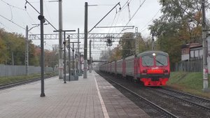 Электропоезд ЭД4М-0278 (ТЧПРИГ-26) пригородный поезд № 6825 Черусти — Москва.