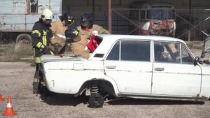 Севастопольские спасатели отработали алгоритмы действий при ликвидации ДТП