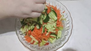 На нашем столе витаминный салатик