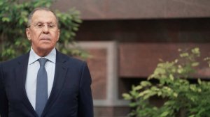 Лавров: желание Запада нанести "поражение" РФ стало помехой для диалога с Киевом