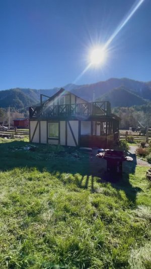 Экодом АнМар - Республика Алтай, с. Элекмонар, ул. Родничная улица, 71