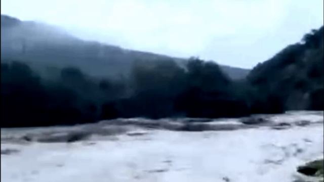 В Дагестане размыло 2 моста после ливневых дождей