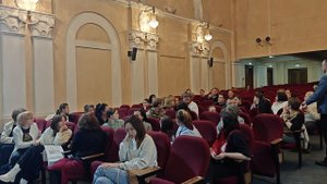 Обсуждение спектакля "Москва - Омсква".