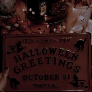 разговари разговари том, как я поеду в Дубай и смотрим видео напоследок.