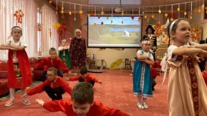 "Я живу в России" танец, Группа №10 "Солнечные зайчики"