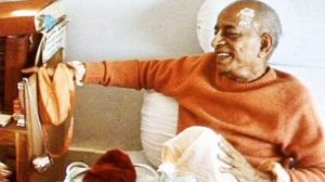 Лекция Шрилы Прабхупады 29.10.1975, Найроби. БГ 7.3. Без Кришны мы потеряем все.