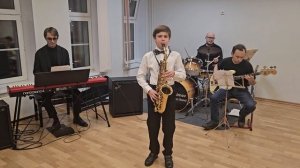 Phil Woods - "The Stanley Stomper", исп. Петров Евгений, 11 лет