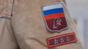 Мини-парад в честь ветерана Великой Отечественной войны Людмилы Думиной