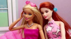 КУКЛЫ БАРБИ ПОКАЗ МОД В ПАРИЖЕ