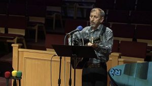 Отражаясь, как в лазури..