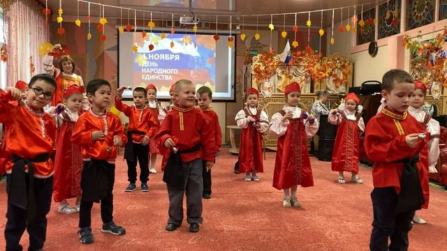 Песенка с колокольчиками "Дождик" Группа №7 "Светлячки"