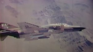 THE PHANTOM GETS CLAWS Flying the Agile F-4E with Slatted Wings