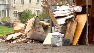 (Рыбинск-40) ЗАМУСОРЕННЫЕ ДВОРЫ