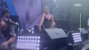 Пошел четвертый год  войны.