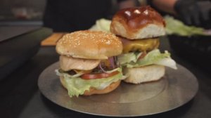 Сочный Бургер без соусов / готовим вместе с основателем Zaziki