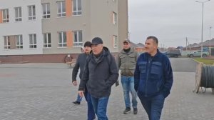 Участник проекта оценил ход и качество работ на строящейся школе