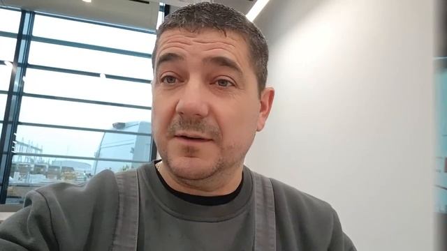 Хорошо отдохнули, теперь нужно хорошо поработать, чтобы дальше строить планы смотреть онлайн