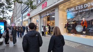 Окунись в атмосферу Лондона 🎡 Виртуальная прогулка по улицам Уэст-Энда и центру города