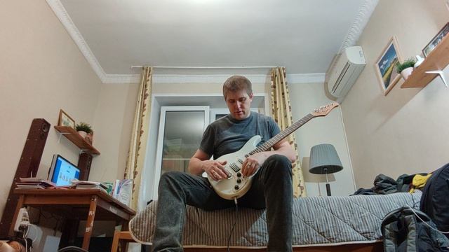 Обзор звука китайской электрогитары Grote Stratocaster с отсечка и на все 3 датчика смотреть онлайн