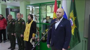 В магаданском центре «Подвиг» проводили 13 призывников