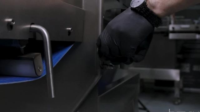 Слайсер промышленный автоматический HLQP-31 смотреть онлайн