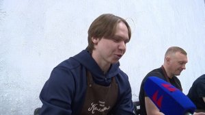 Хоккеисты «Торпедо» и подопечные благотворительного фонда НОНЦ вместе осваивали гончарное мастерство