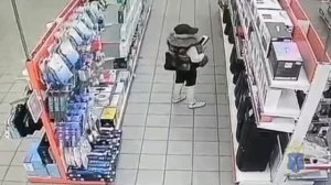 "Хозяйственная" саратовчанка украла из магазина техники пилу и колонку