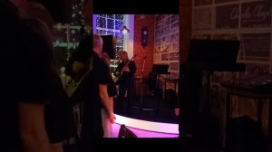 Евгений и Валерия Шахрай на закрытом меропри-ии для близ.,друзей устроили тёплый, душевный концерт.