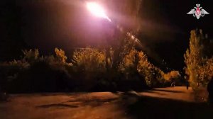 💥 Расчеты РСЗО «Ураган» Южного военного округа уничтожили пункт временной дислокации и укреплени...
