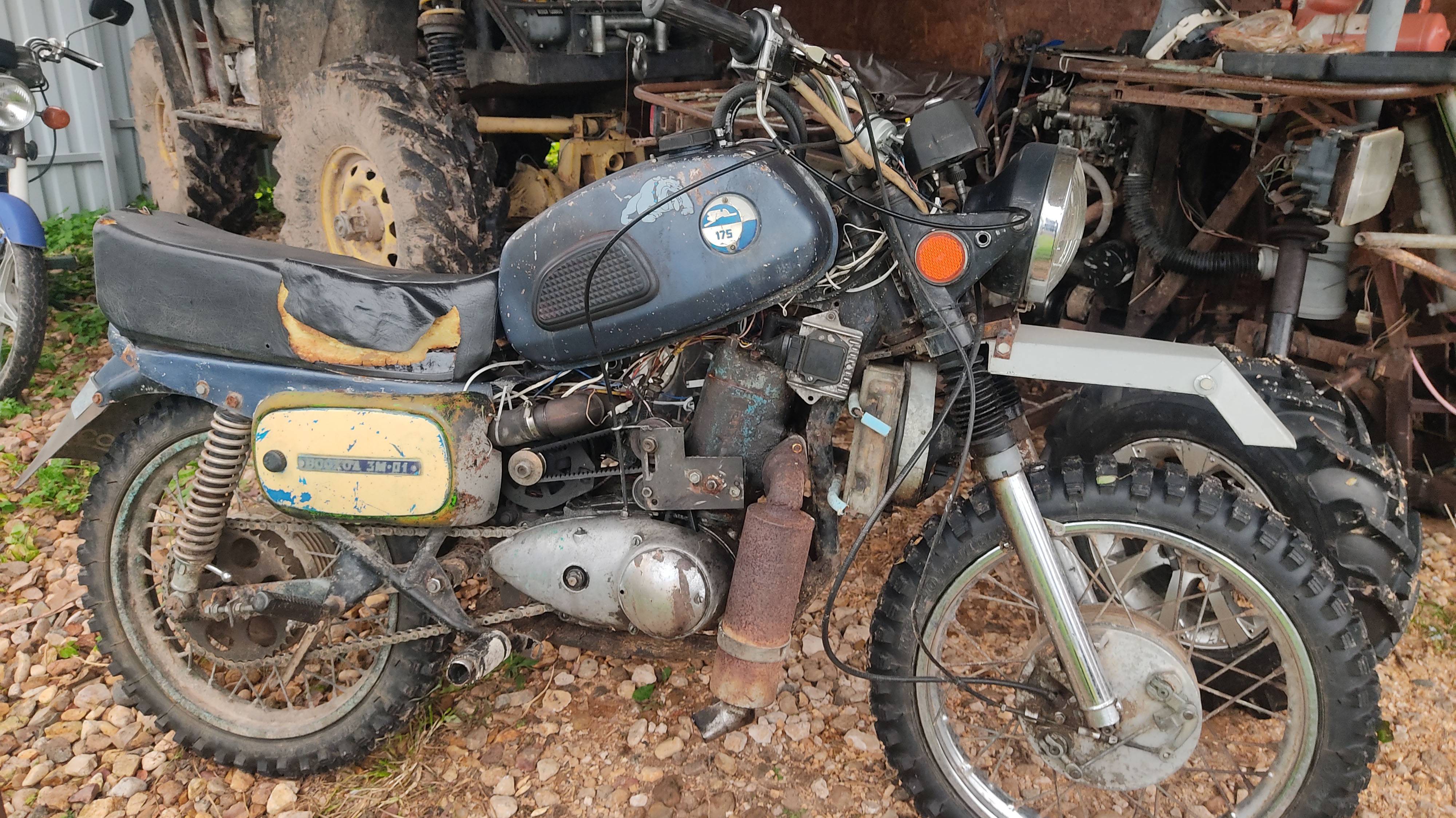 Восход Инжектор, небольшой тест нового бензонасоса смотреть онлайн