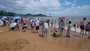 🏖️ Прогулка по Чжухаю: скрытая жемчужина побережья Китая!