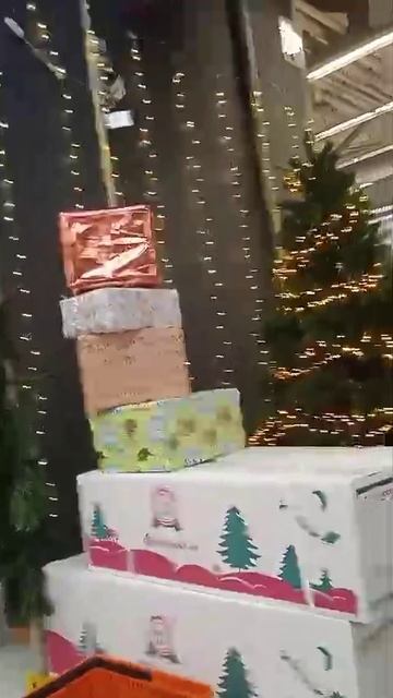 Новый год в торговом центре