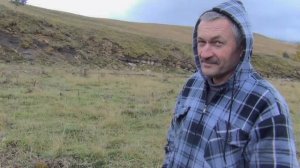 Через камни и мочаки к плато Канжол.