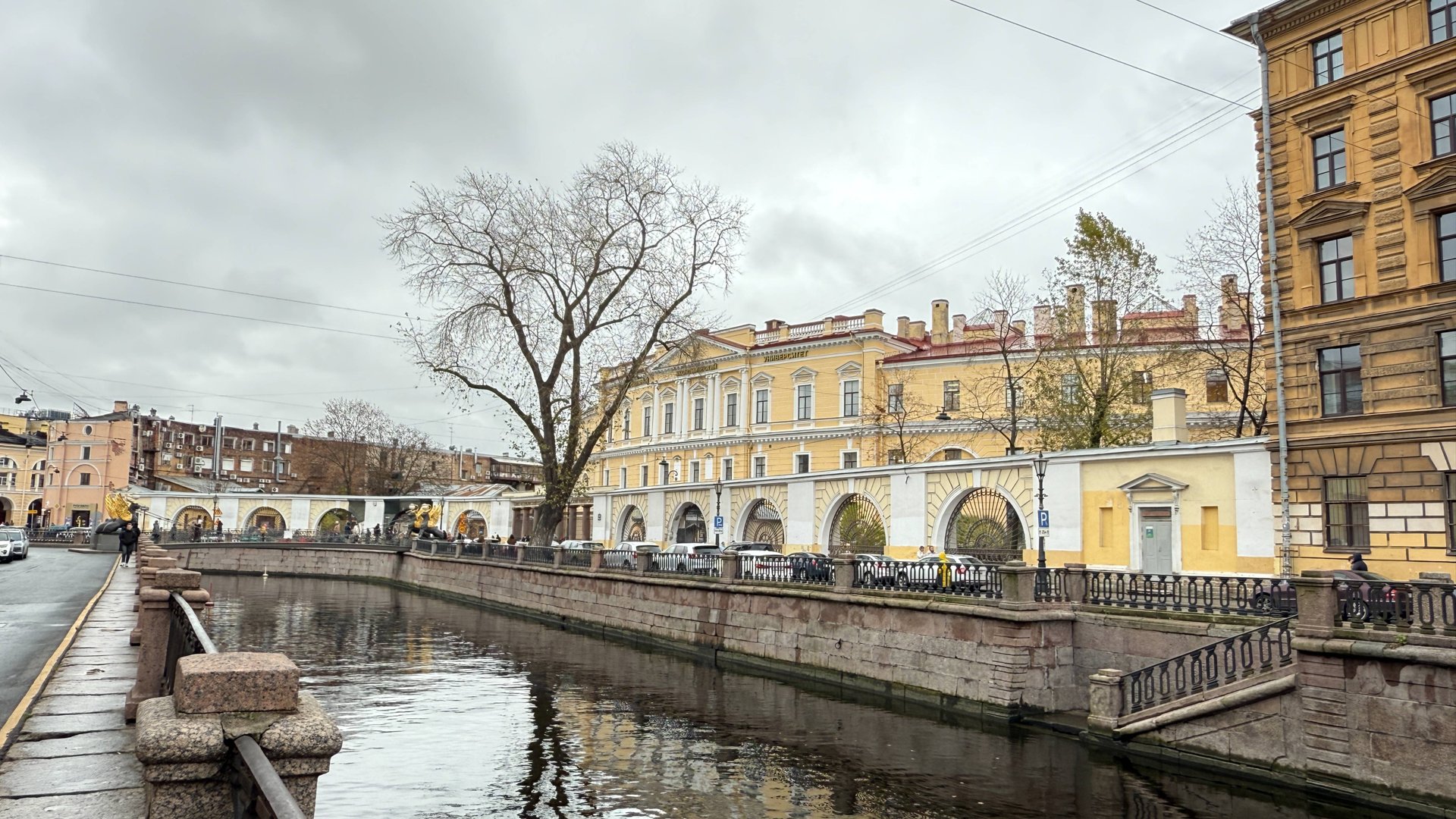 Квартира в Золотом Треугольнике Санкт-Петербурга