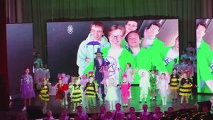 Цветные сны. Финальный номер концерта, посвященному 45-летию Калининского района. г. Новосибирск