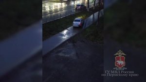 В Кунгуре водитель привлечен к административной ответственности за движение по тротуару