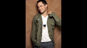 Гаэль Гарсия Берналь ( Gael Garcia Bernal )