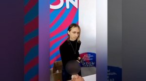 «Это приятно знать, но тем не менее»: в ТикТоке новая звезда — патлатый работяга с ПВЗ