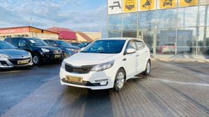 Kia Rio, 2015 год