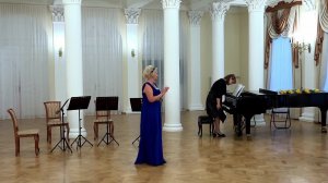 "Звучат нежней свирели"