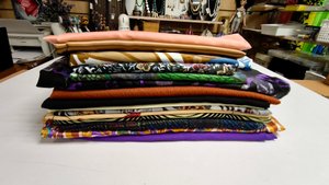 31.10.25. Яркие ткани из полиэстера