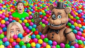 Экстремальные Прятки с Фредди | Смешные Моменты от Candy DO