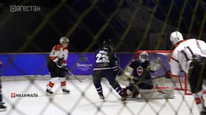 Товарищеский матч по хоккею между командами «Цифровой спецназ» и «Каспий» прошел в Махачкале