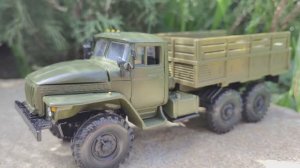 Модель УРАЛ-4320 в масштабе 1:43 от Элекон