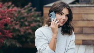 Поздно позвонила