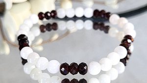 Браслет из лунного камня, граната