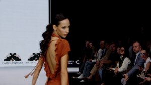 МОДНЫЙ ПОКАЗ | бренд VIAJAR A COLOMBIA | Выставка дизайна и моды СРМ — Collection Première Moscow