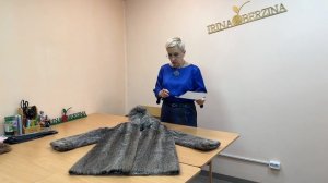 Видео № 809. 1520 - Перешив шубы из нутрии на прямое пальто с молнией. Малошуйка. Арх. обл. - 01