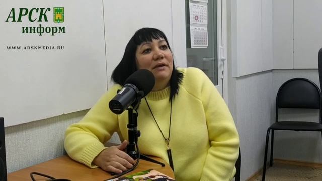 Зөбәрҗәт Хәлиуллинаның “Сыналган сабырлык” исемле китабы дөнья күрде. смотреть онлайн